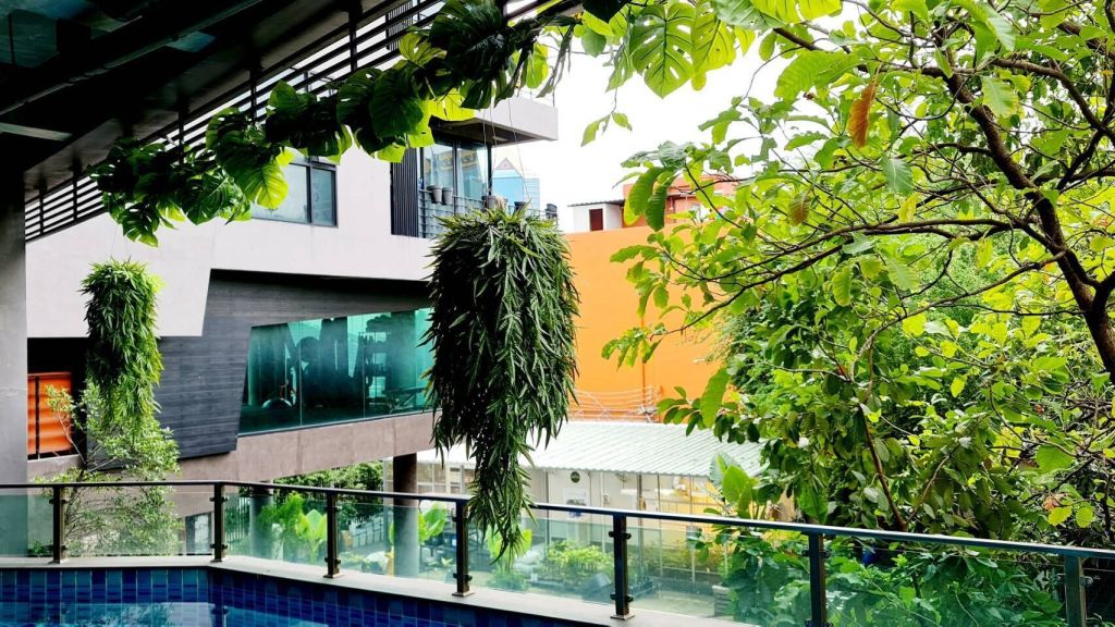 Rent V38 Hotel (Bangkok)