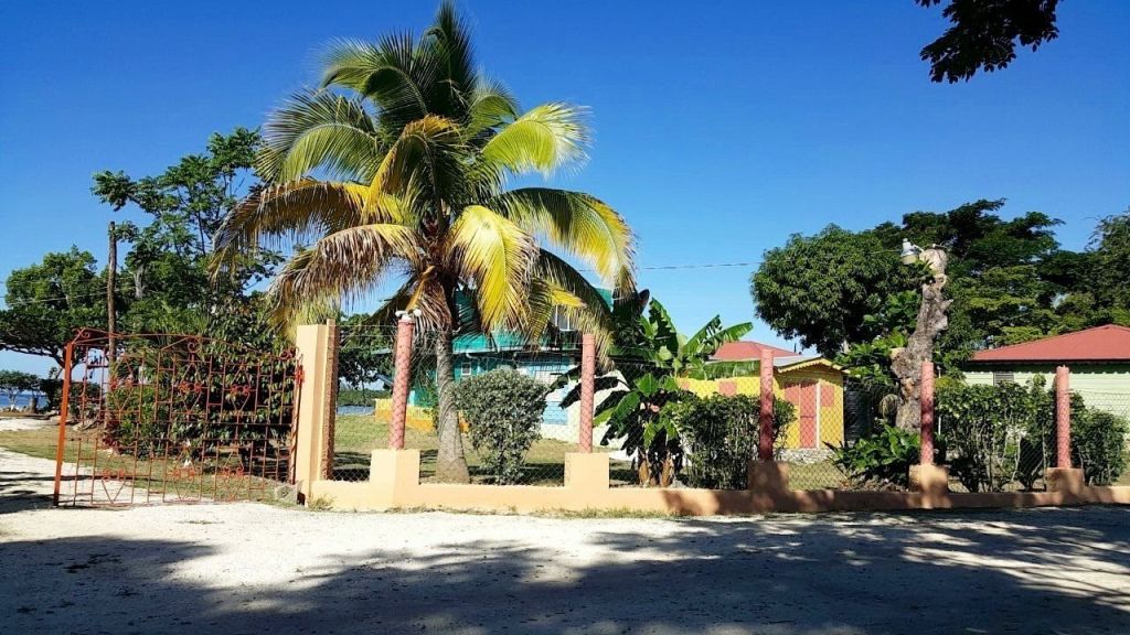 Little Bay Cabins (Negril)